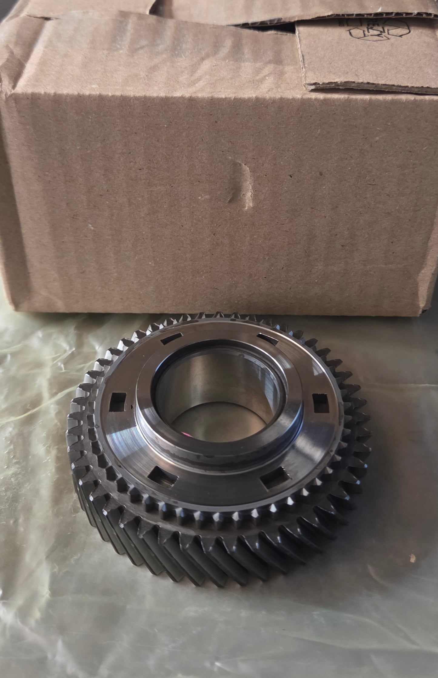 5MX65 2ND GEAR OEM 2118821