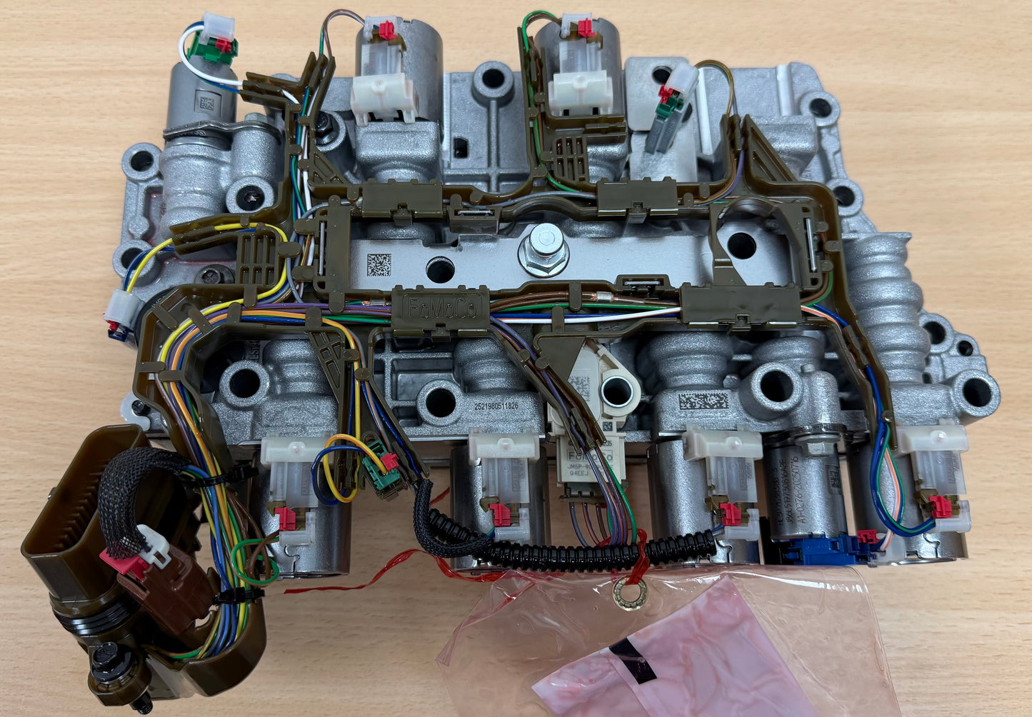 Ford 8F35, 8F40, Valve Body New (OEM) 2302928
